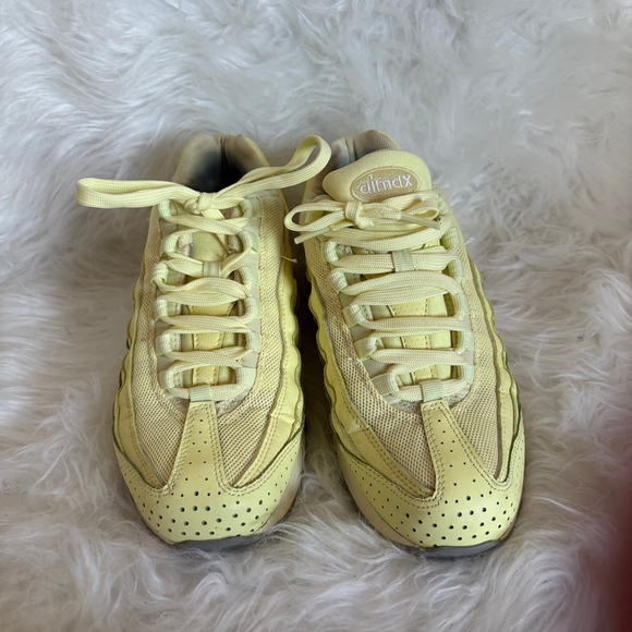 Nike Air Max 95 SE GS 'Citron' Boys 7Y Women 8.5 - Picture 5 of 13